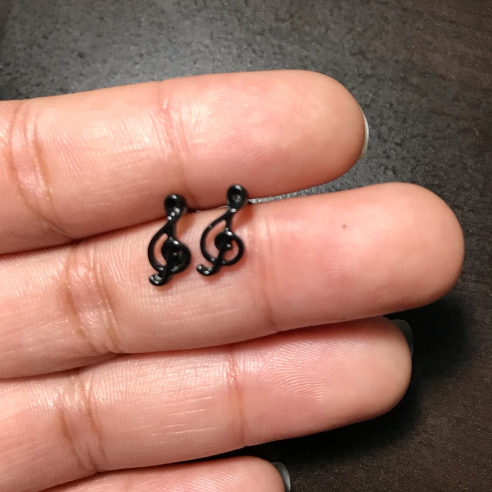 Treble clef earrings